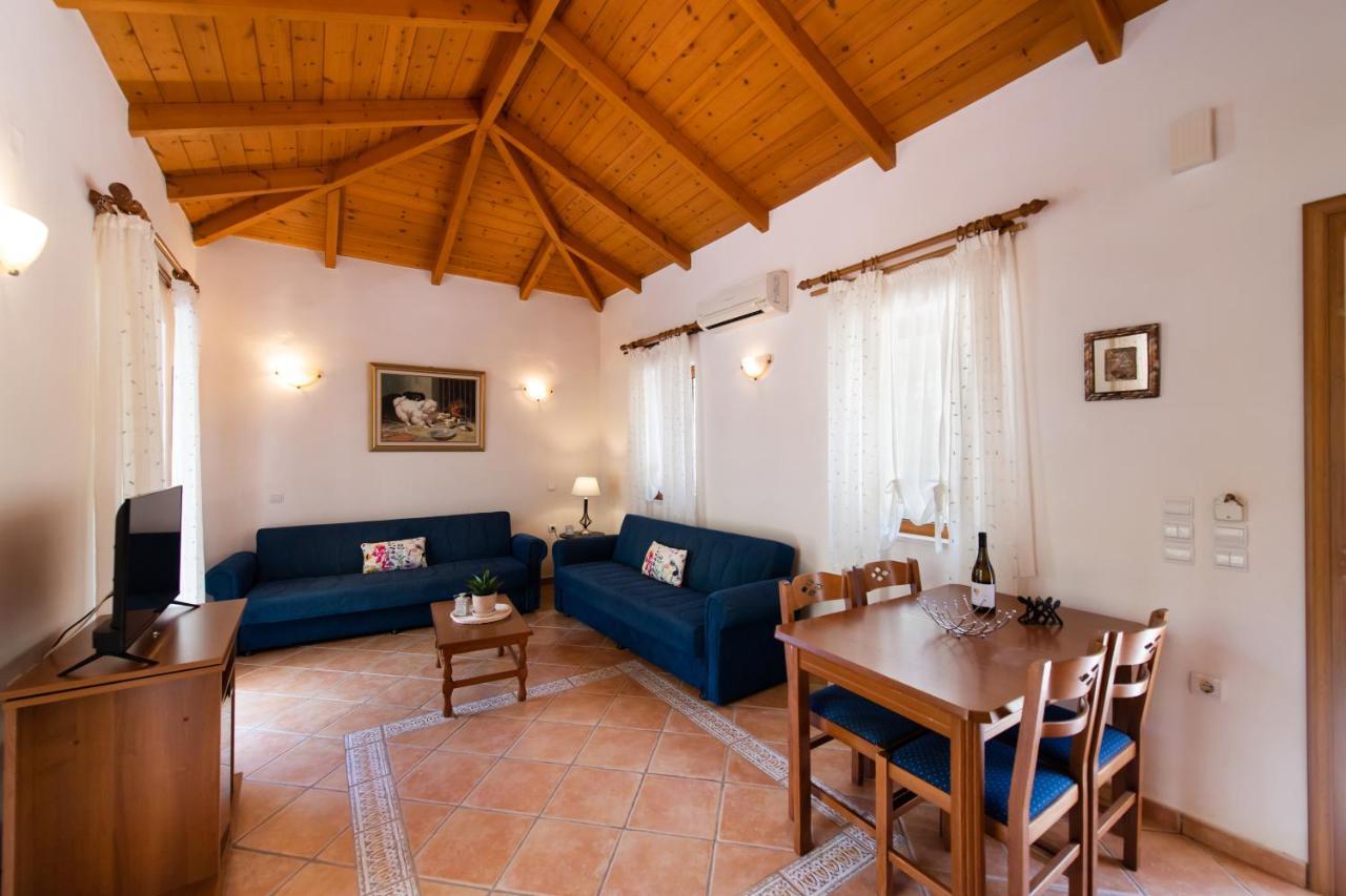 Delphinus Villas-Villa Nikitas Ayios Nikitas Bagian luar foto